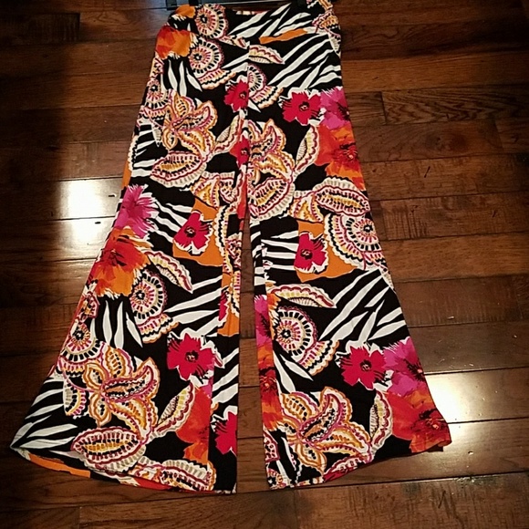 NOT FOR SALE  Camille & Company pants. Wide leg - Picture 4 of 4